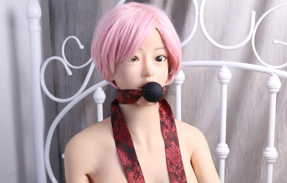 9-Silicone-Ball-gag-with-Patterned-Ribbon9.jpg