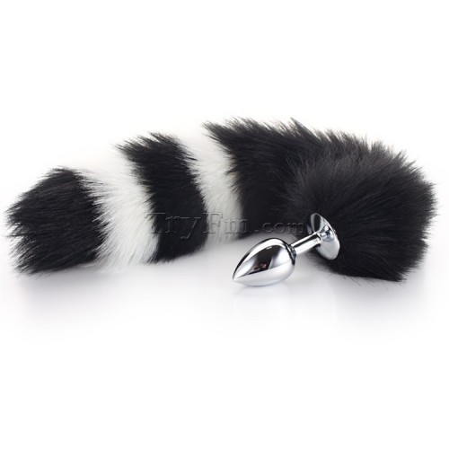 3-white-black-furry-tail-anal-plug17.jpg