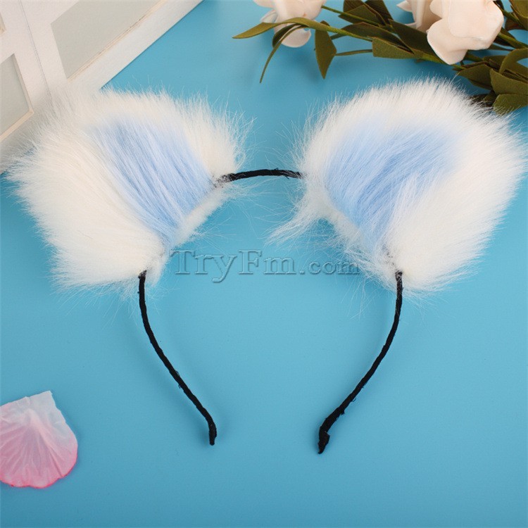 7-blue-white-furry-hair-sticks-headdress7.jpg